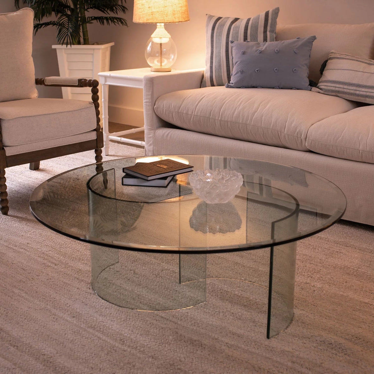 26" Round Clear Tempered Glass Table Top X645884