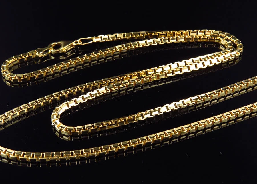 10K Yellow Gold Box Chain Necklace 24-30 Ins O3372