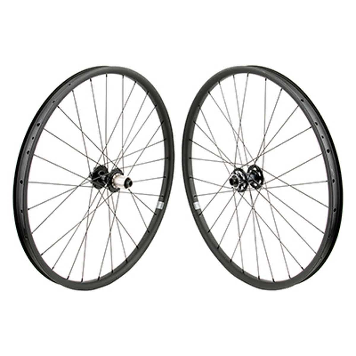 Wheel PR 27.5 584 x 30 Tubeless Black Disc 28 F815