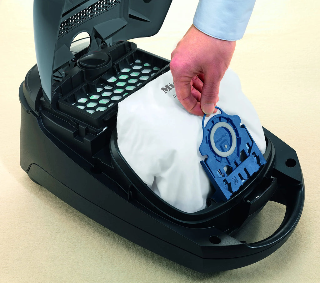 Graphite Grey Vacuum Cleaner C61909