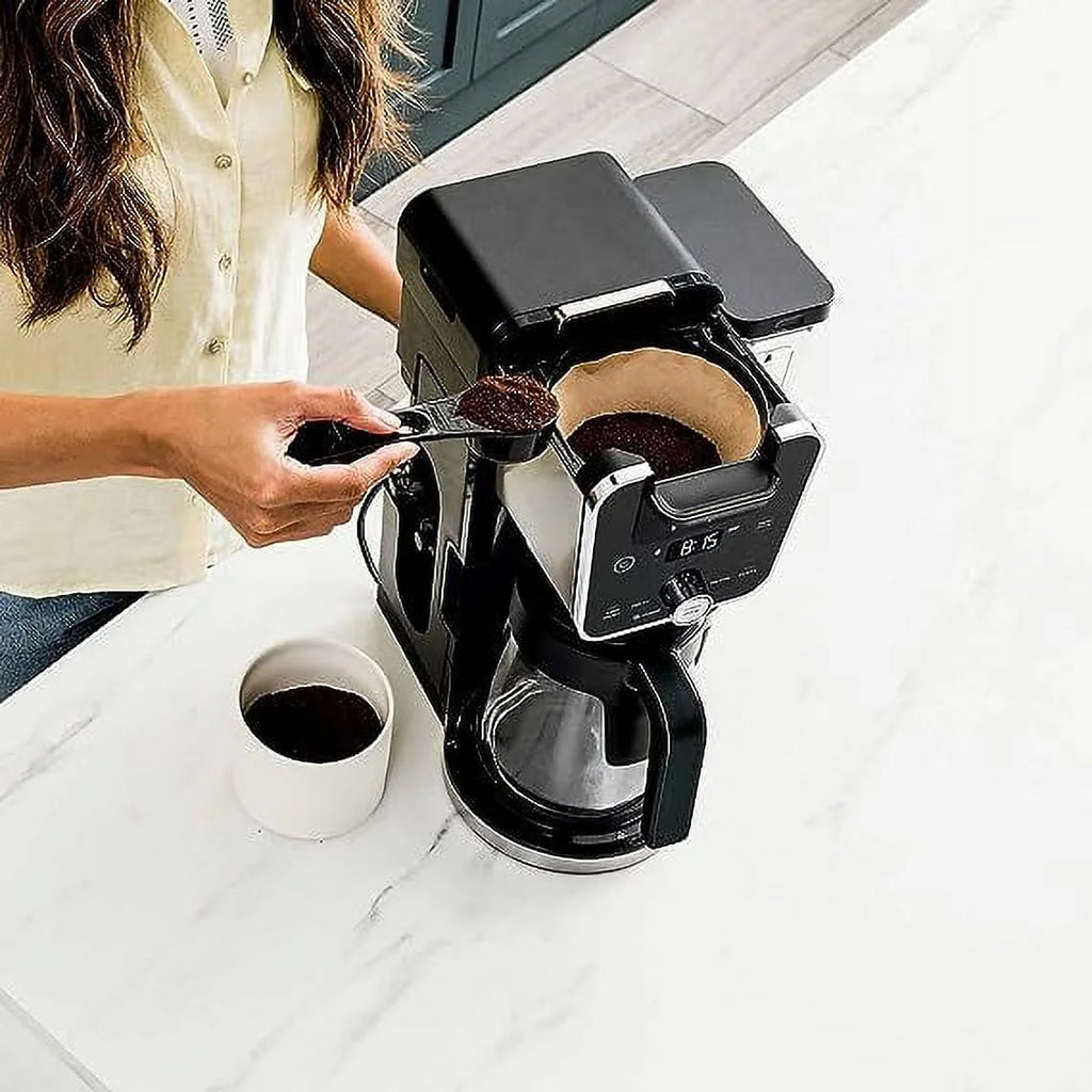 14-Cup Coffee Maker Black D142