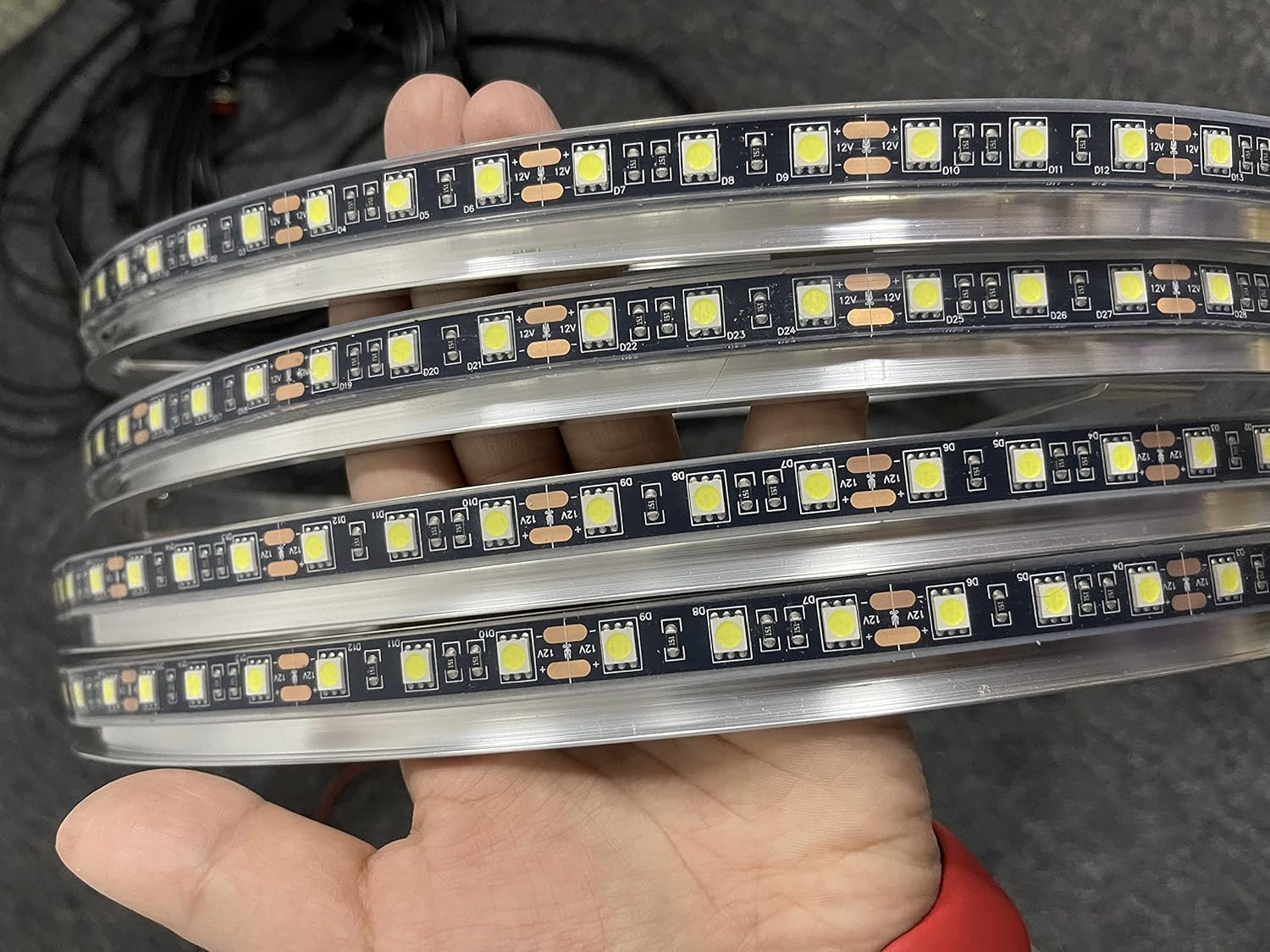 17.5 Pure White Flashing LED Wheel Light Kit IP68 Waterproof J89959