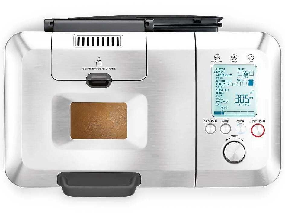 2.5-lb Bread Maker with nut dispensor L34780