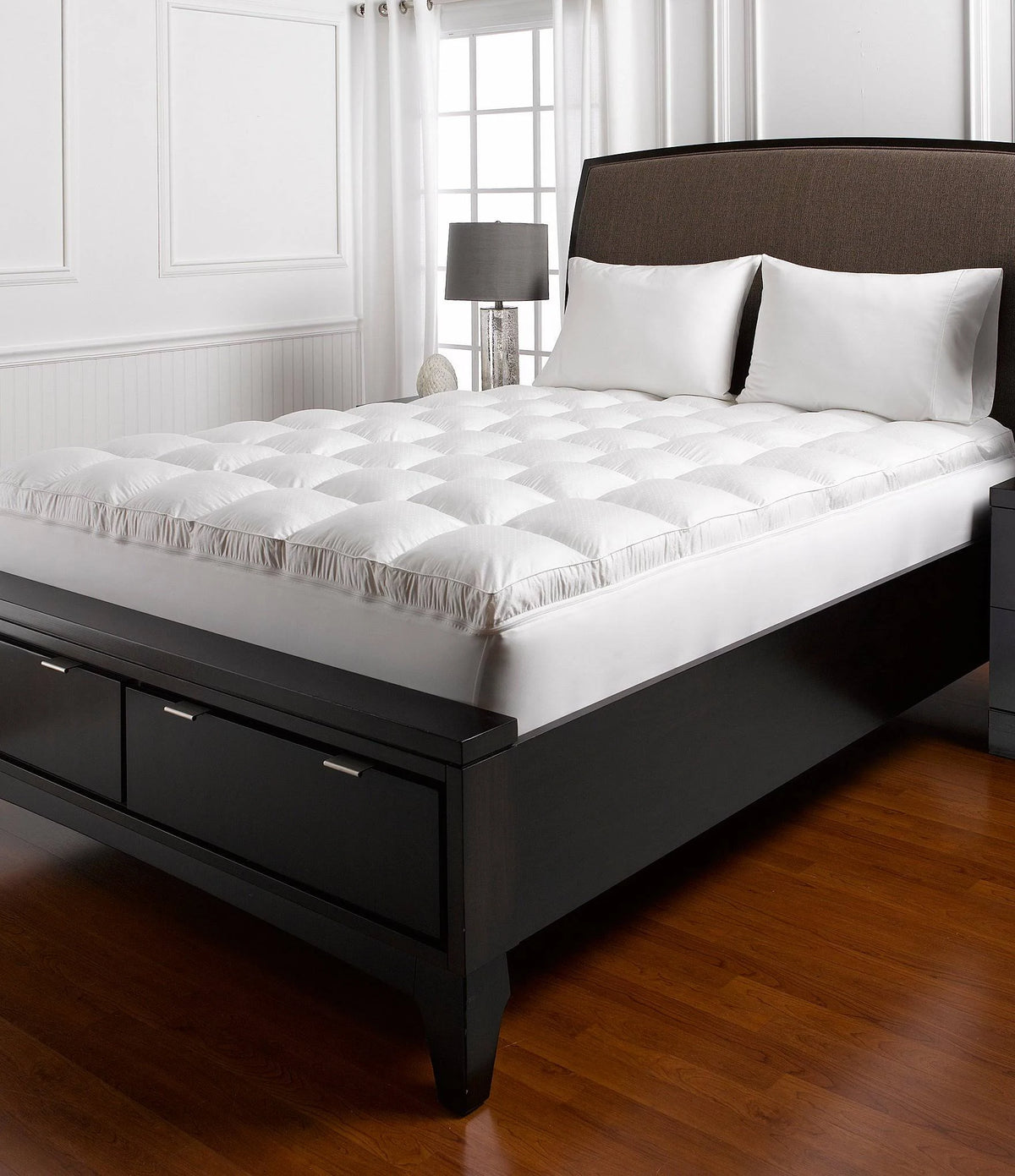 Queen Mattress Topper R48341