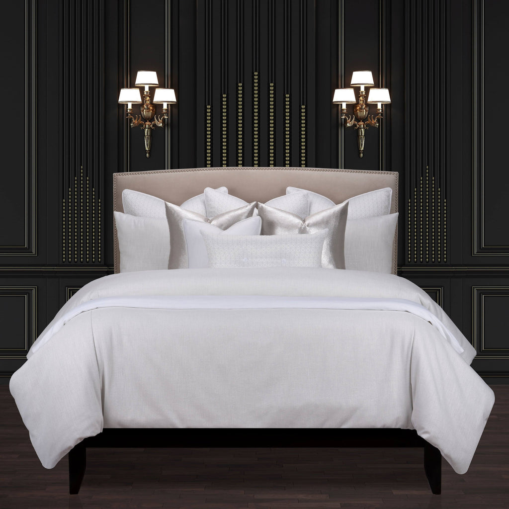 White Luxury Bedding Set Z74090