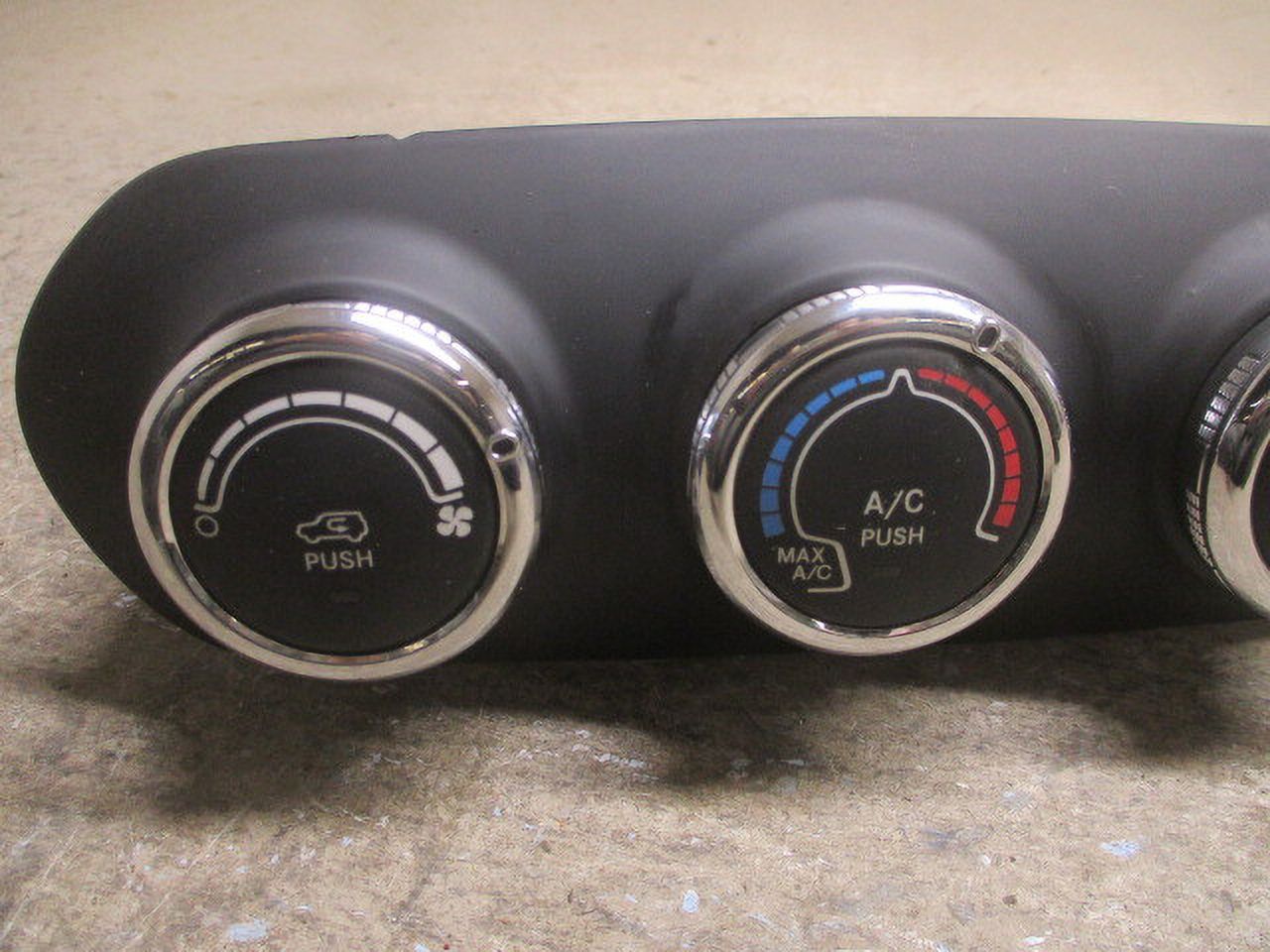 Pre-Owned Jeep Renegade Manual Climate AC Heater Temperature Control N172558