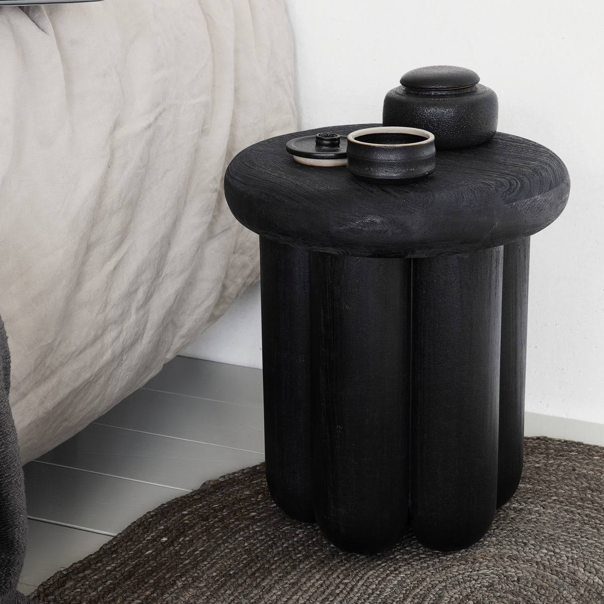 Black Side Table T6962