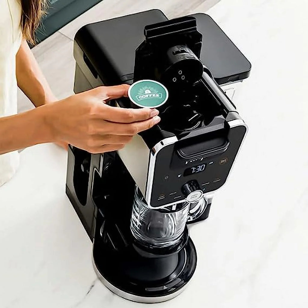 14-Cup Coffee Maker Black D142