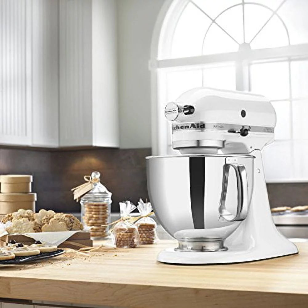 5-Qt. White Stand Mixer Q35322