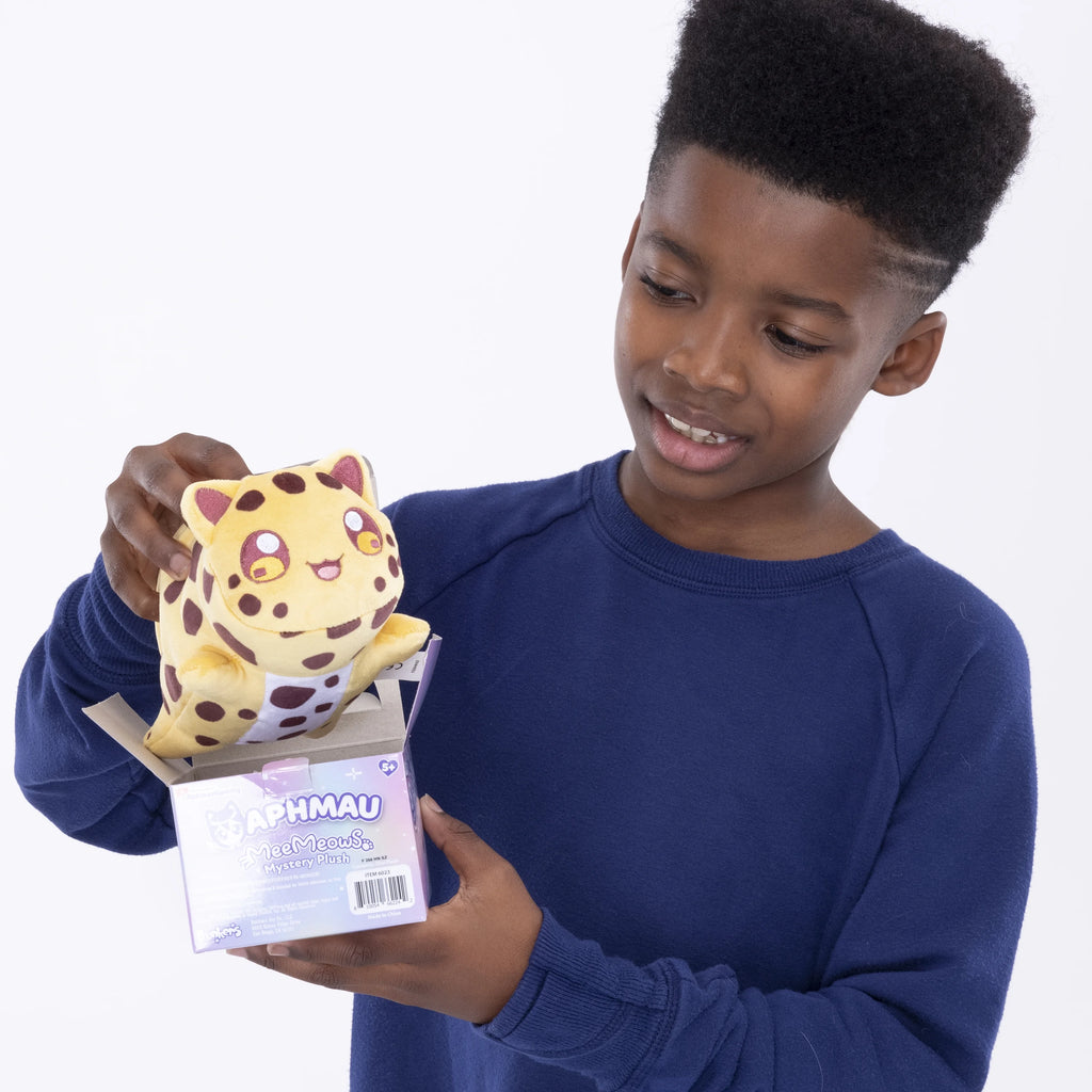 Plush Cat C993381