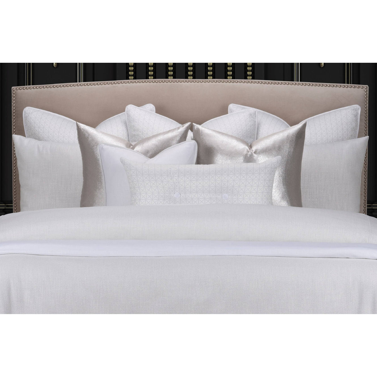 White Luxury Bedding Set Z74090