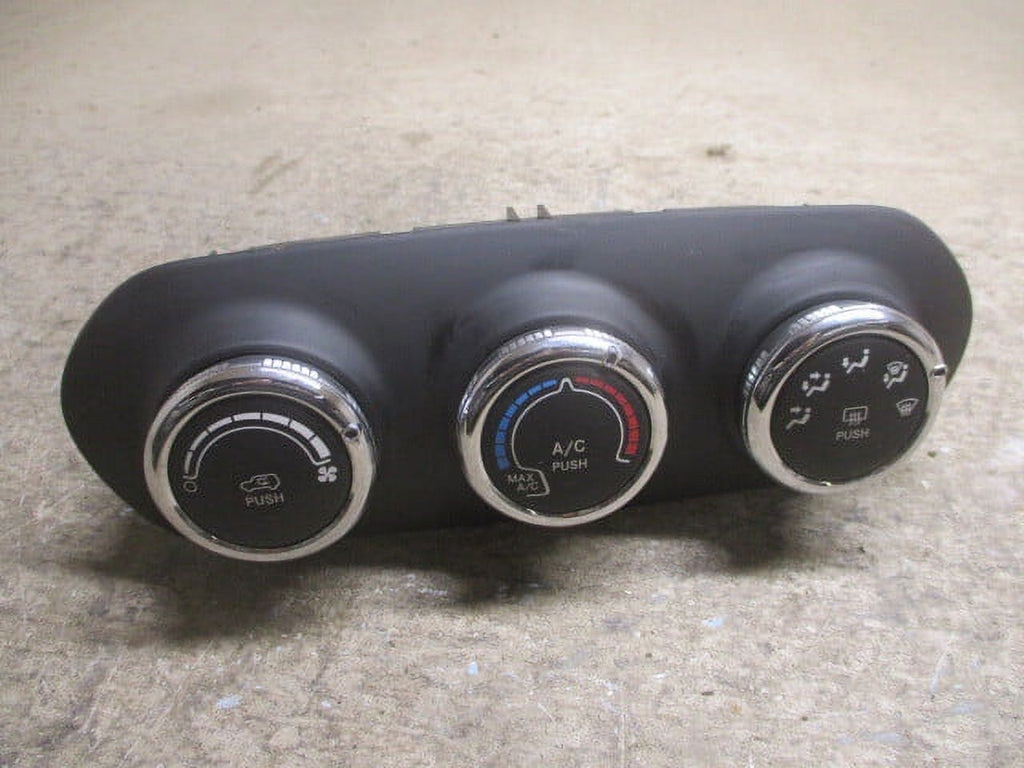 Pre-Owned Jeep Renegade Manual Climate AC Heater Temperature Control N172558