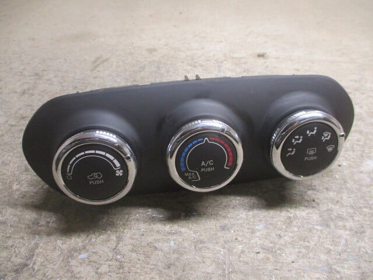 Pre-Owned Jeep Renegade Manual Climate AC Heater Temperature Control N172558