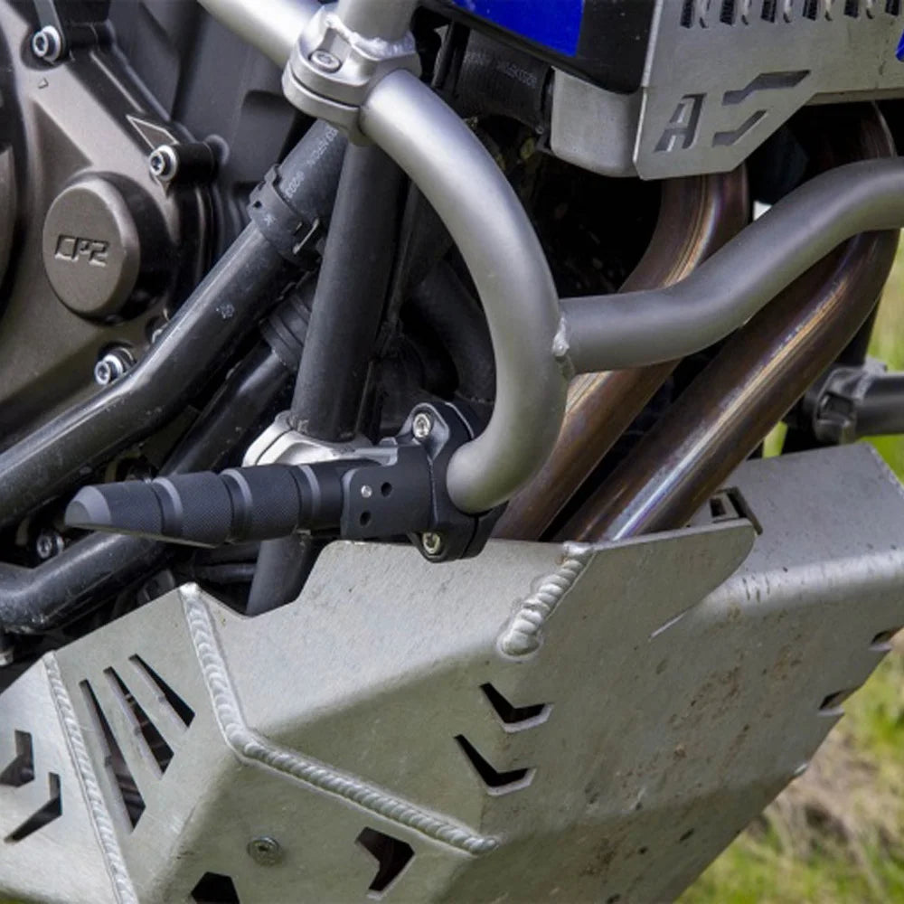 Universal Motorcycle 360 Rotatable Highway Crash Bar Foot Pegs S7081