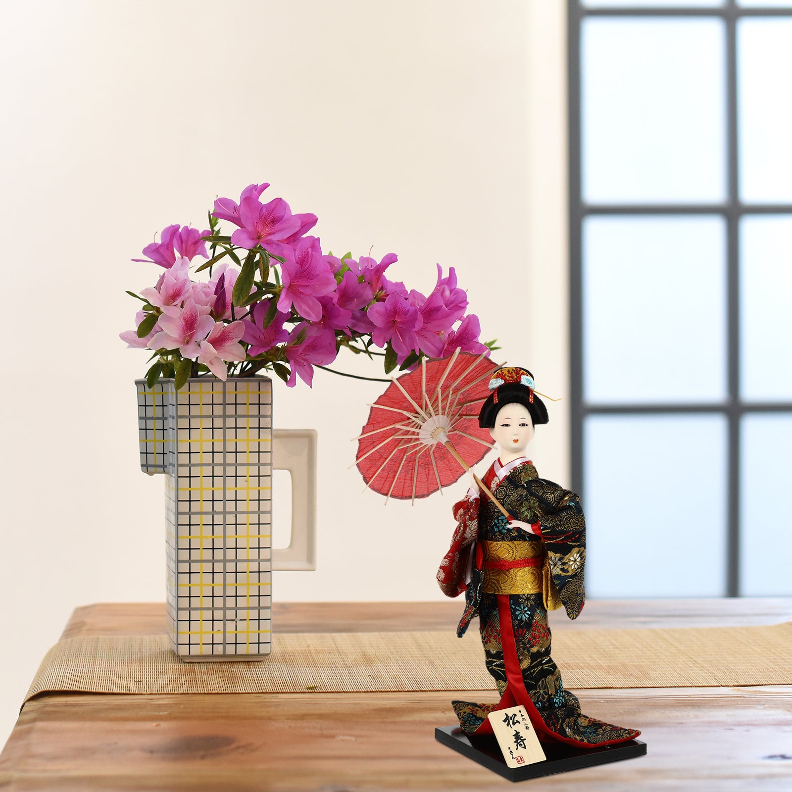 2 Count Japanese Geisha Wooden Doll Figurines Z434581