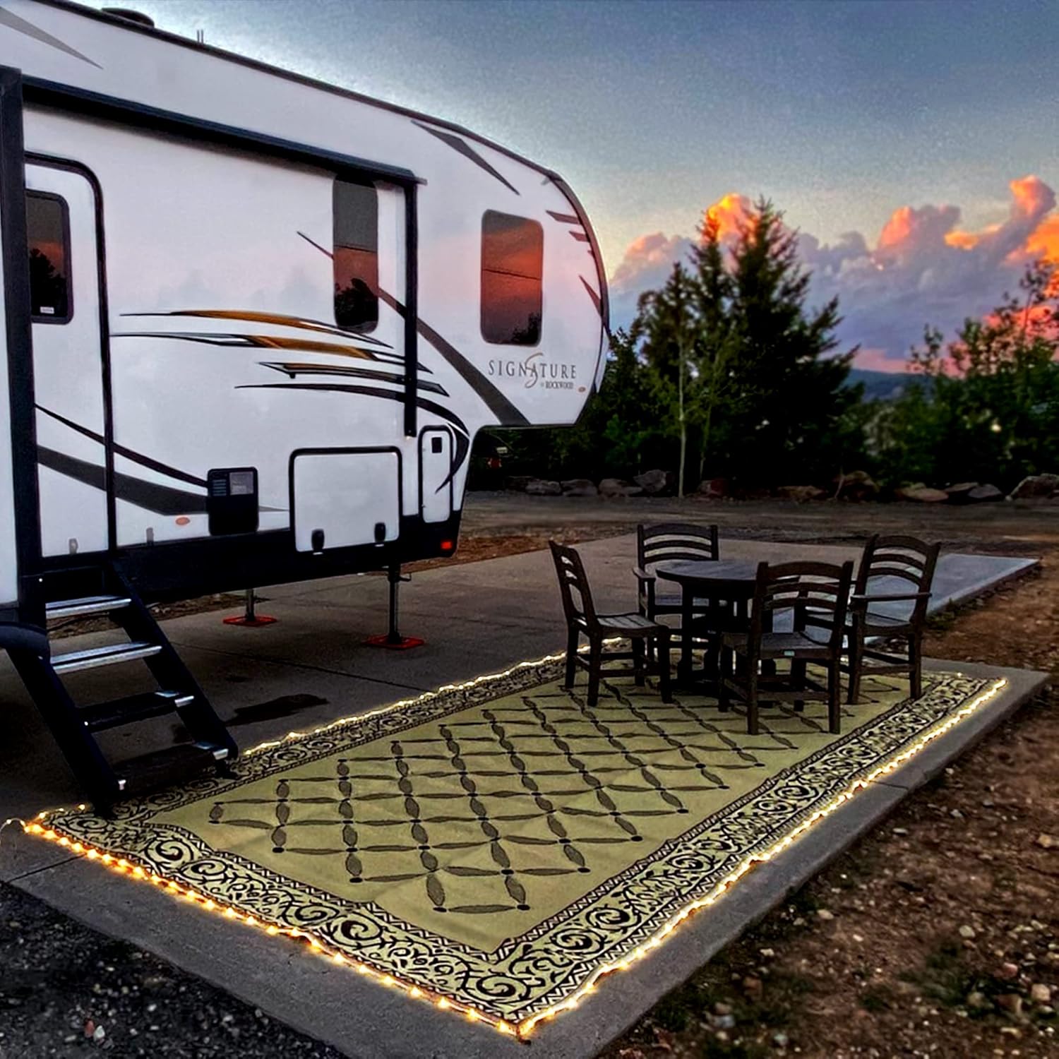 8-feet by 11-feet LED Illuminated Patio Mat R346