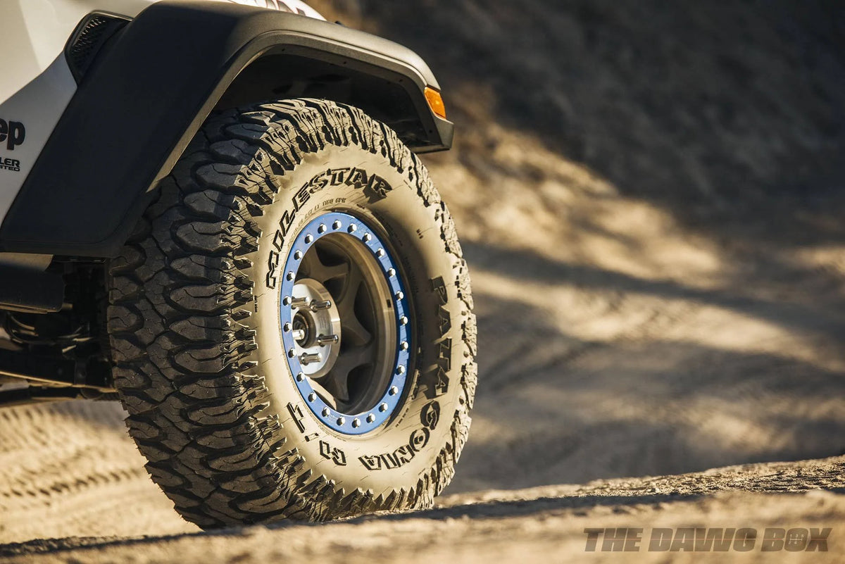 LT285/65R18E 125/122Q Tire E652067